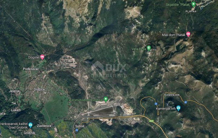 Zemljište na prodaju 25867 m² – Podhum