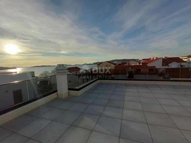 Appartement à vendre 170 m² – Srima