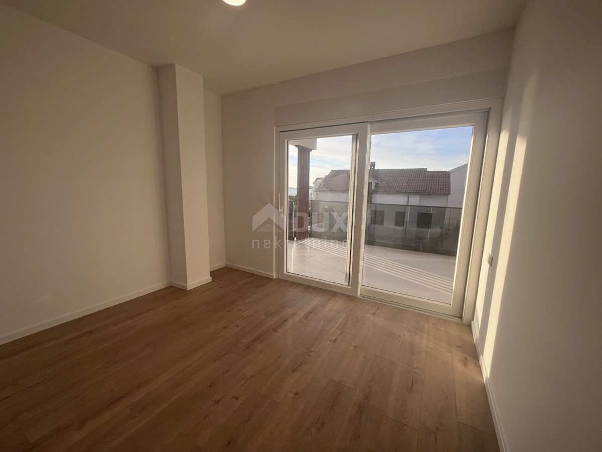 Appartement À vendre - ŠIBENSKO-KNINSKA VODICE