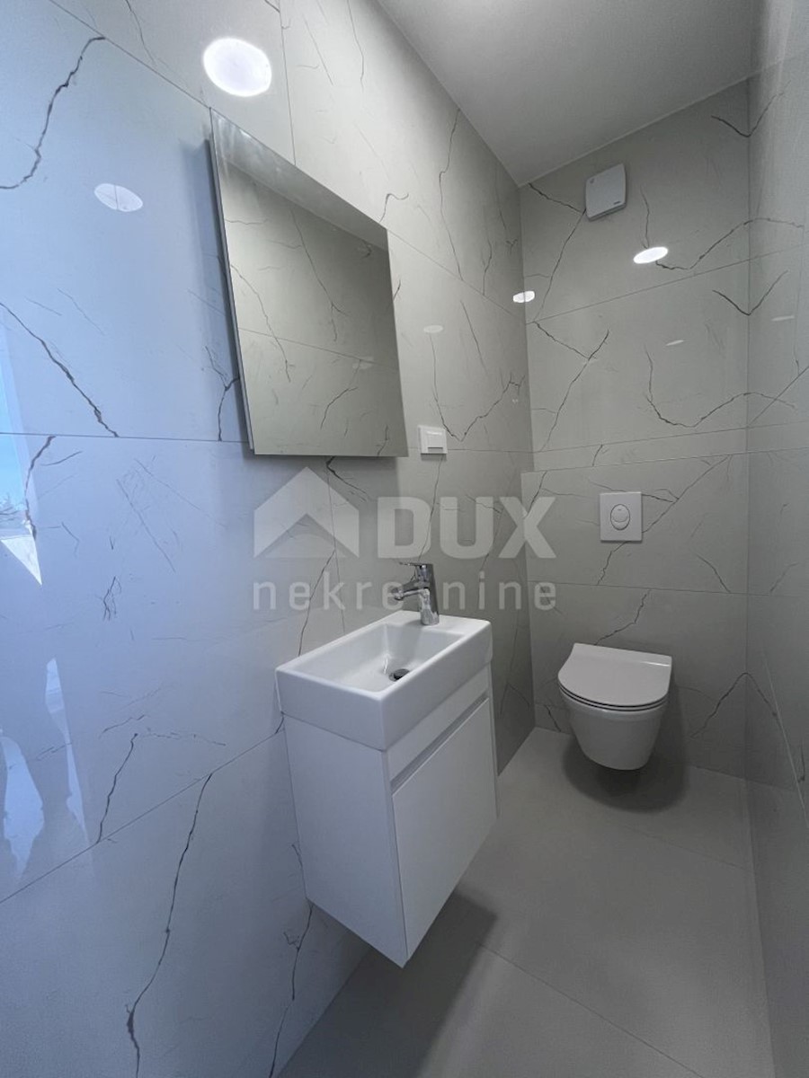 Appartement À vendre - ŠIBENSKO-KNINSKA VODICE