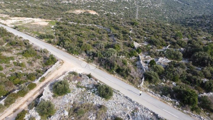 Land For sale - Splitsko-dalmatinska Marina - foto 2/4