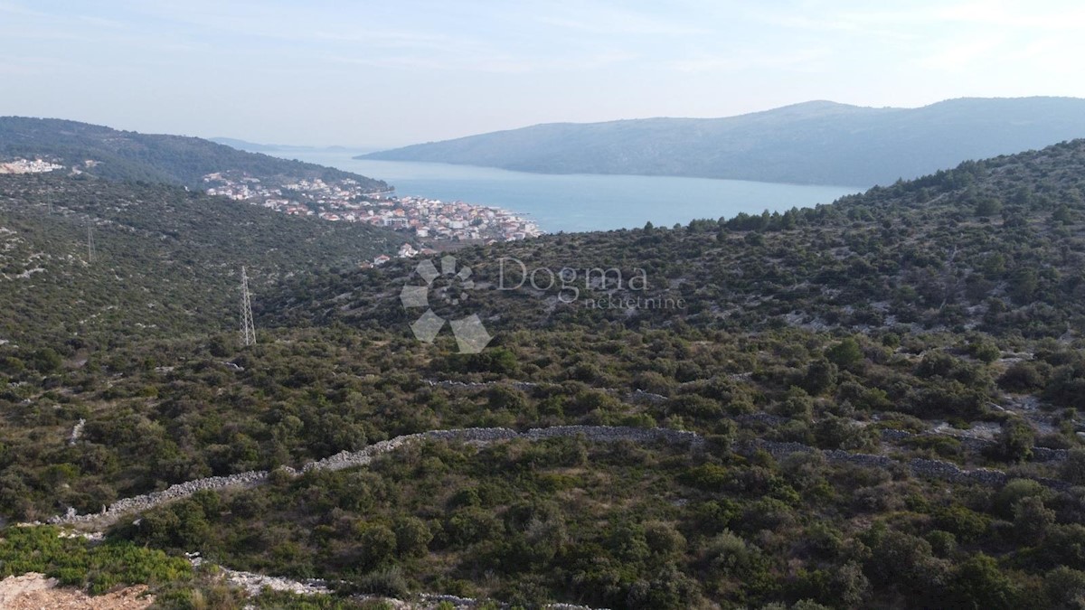 Terreno In vendita - SPLITSKO-DALMATINSKA MARINA