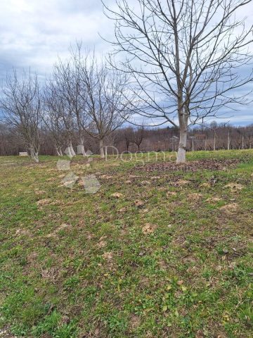 Działka na sprzedaż 2085 m² – Vukanovec