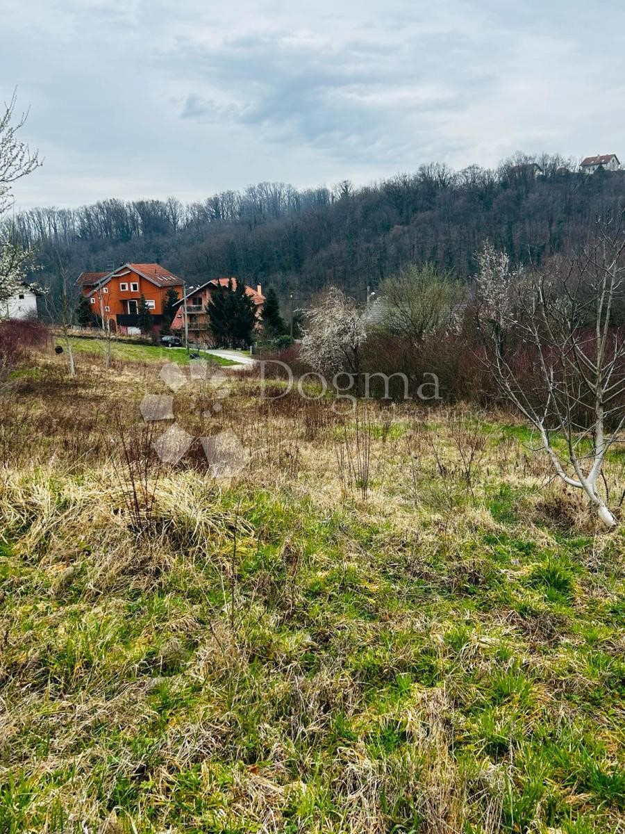 Zemljište Na prodaju - GRAD ZAGREB ZAGREB