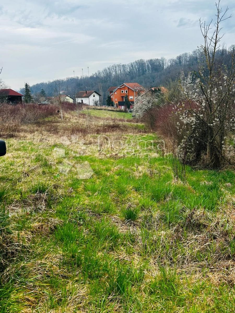 Zemljište Na prodaju - GRAD ZAGREB ZAGREB