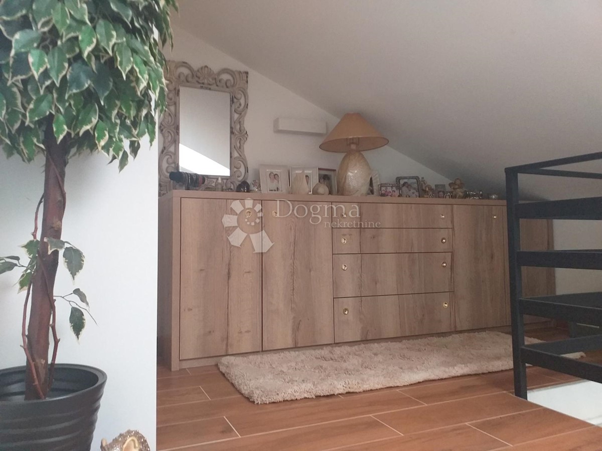 Apartmán Na prodej - SPLITSKO-DALMATINSKA SOLIN