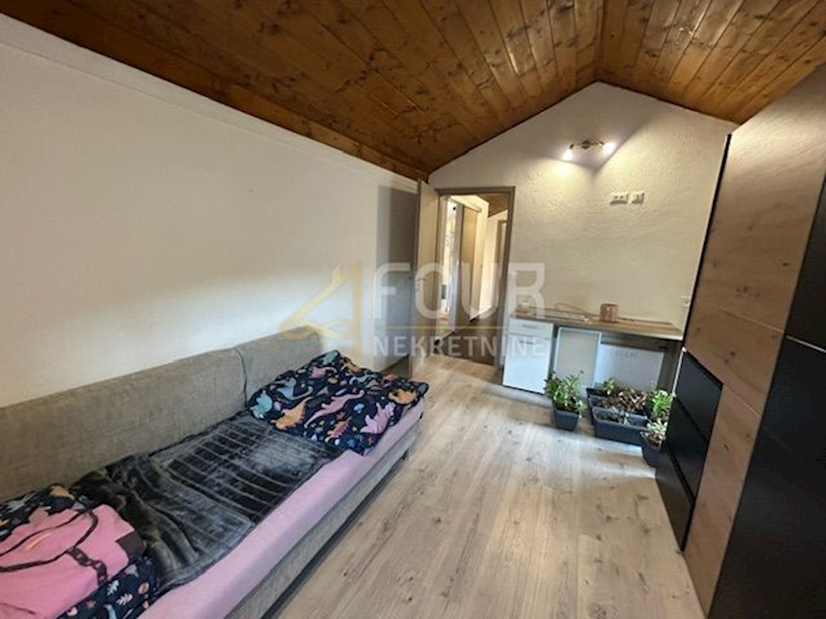 Kuća Na prodaju - PRIMORSKO-GORANSKA VINODOLSKA OPĆINA