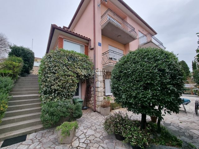 Haus zu verkaufen 250 m² – Novi Vinodolski
