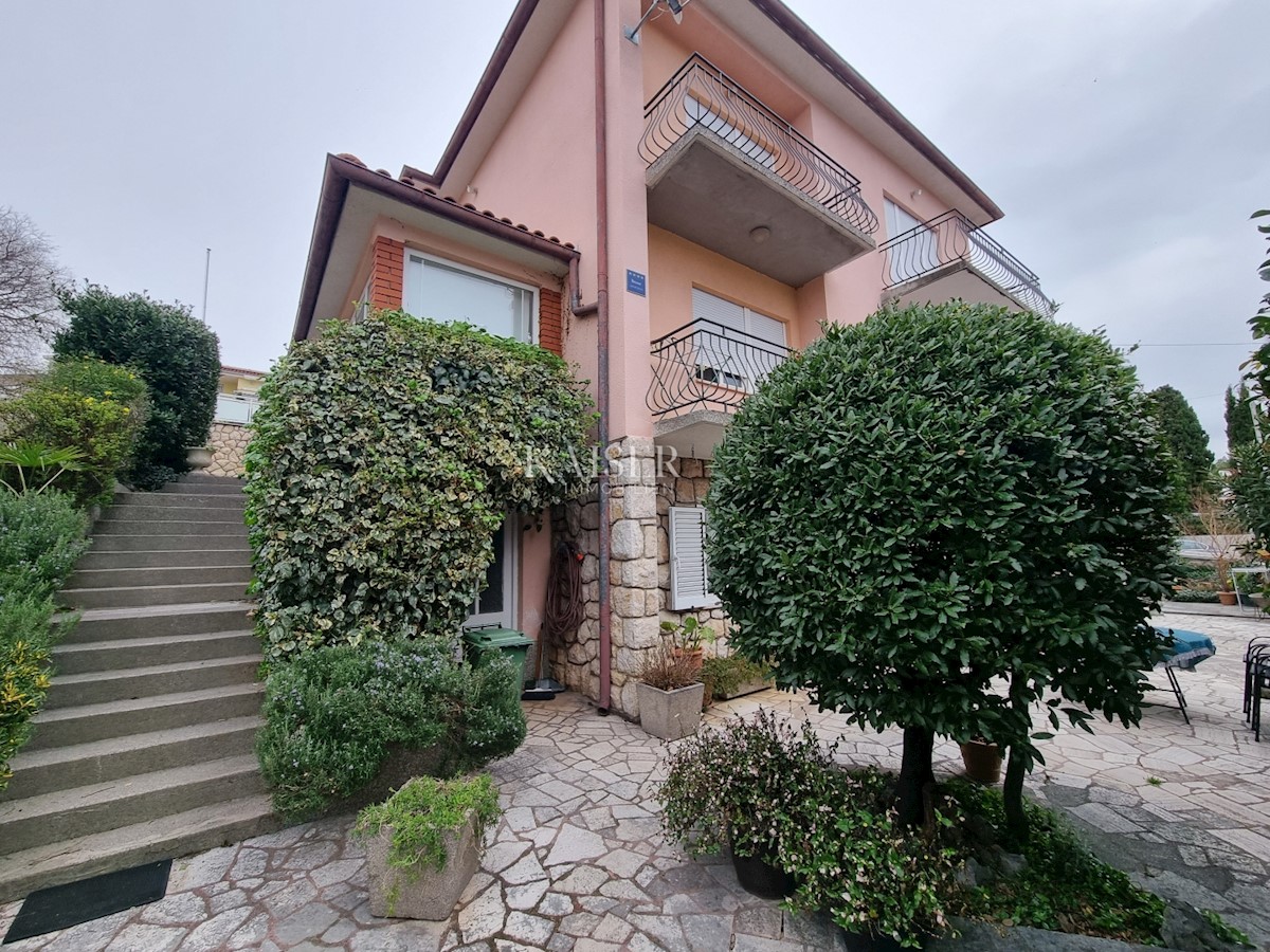 House For sale - Primorsko-goranska Novi Vinodolski - foto 1/23