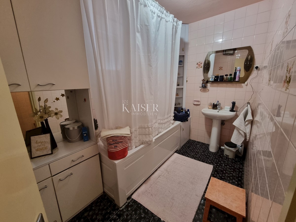 House For sale - PRIMORSKO-GORANSKA NOVI VINODOLSKI