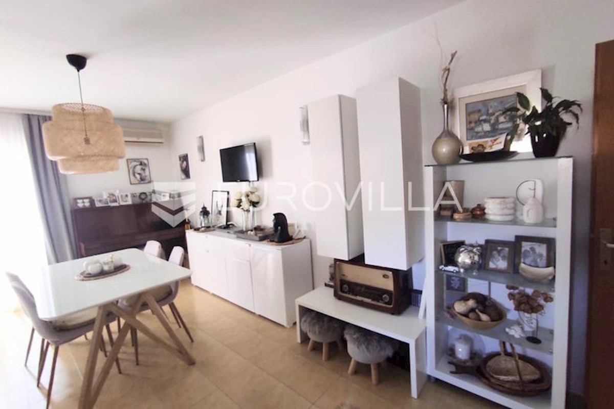 Flat For sale - SPLITSKO-DALMATINSKA KAŠTELA