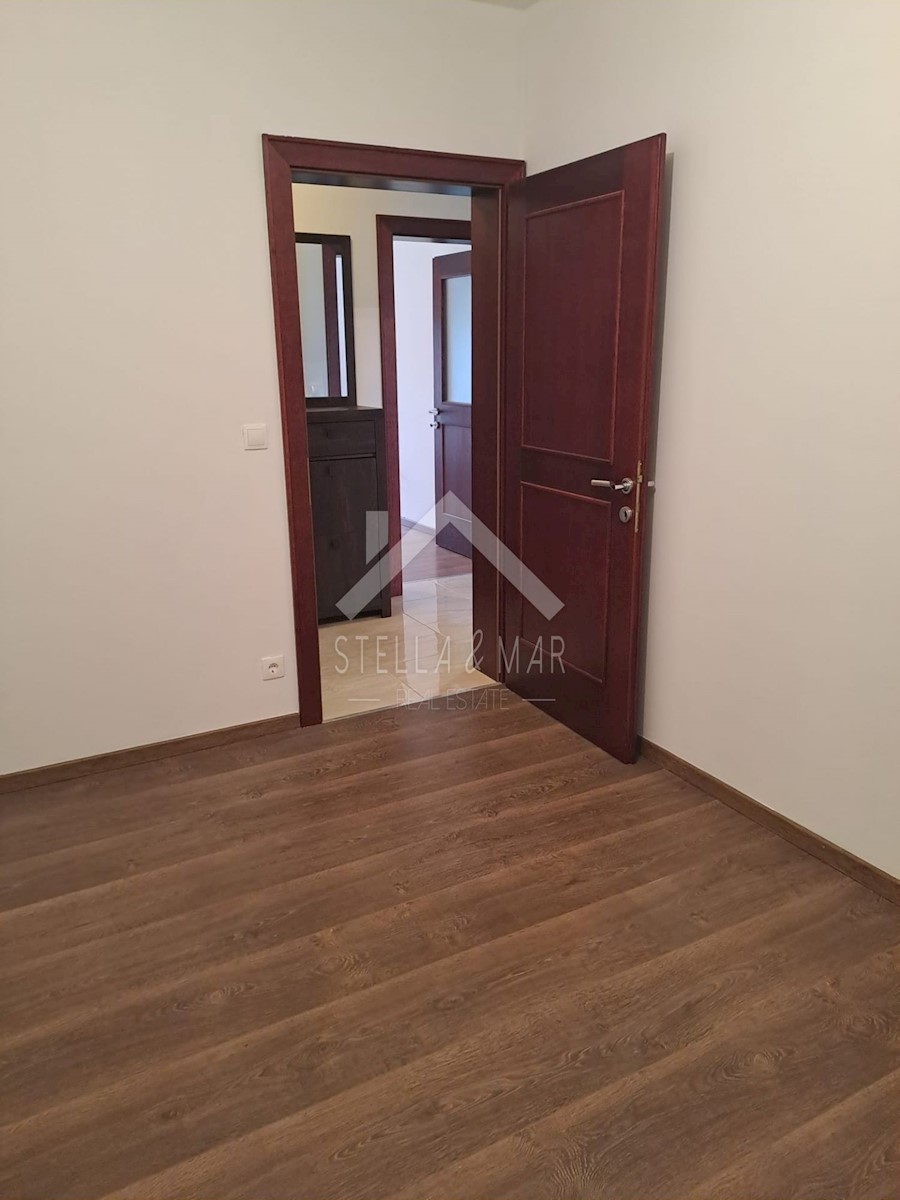 Flat For sale - ZADARSKA NIN