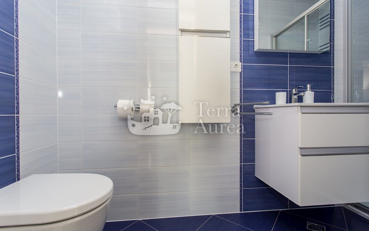 Flat For sale - PRIMORSKO-GORANSKA KRK