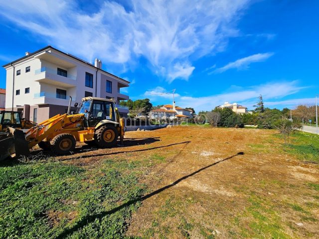 Zemljište na prodaju 1001 m² – Premantura