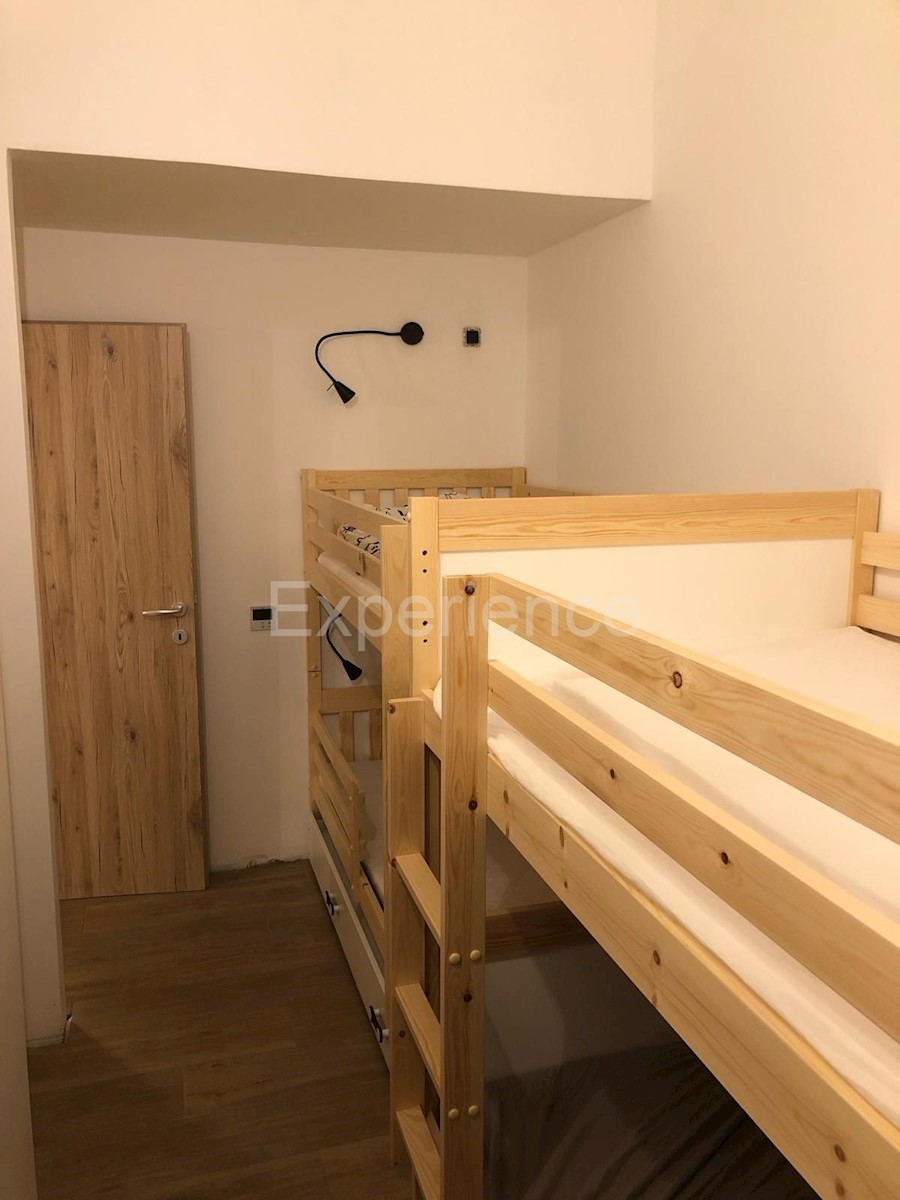 Apartmán Na predaj - ISTARSKA POREČ