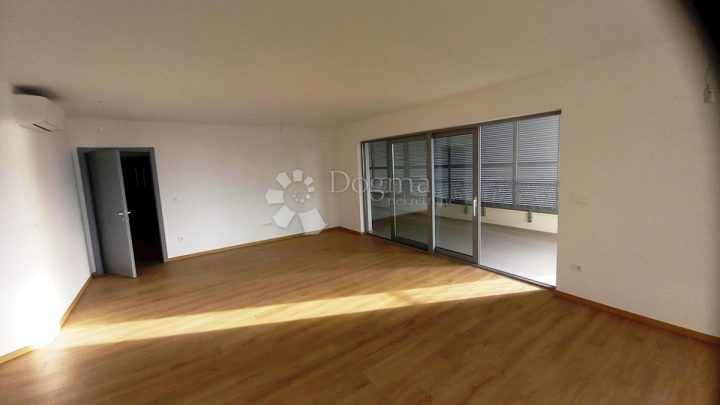 Apartmán Na prodej - Splitsko-dalmatinska Baška Voda - foto 2/9