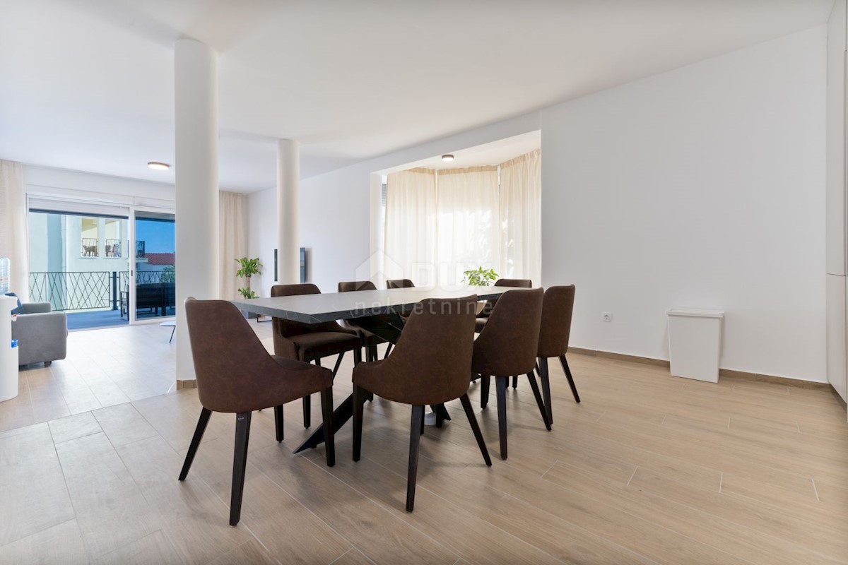 Apartment Zu verkaufen - SPLITSKO-DALMATINSKA MARINA