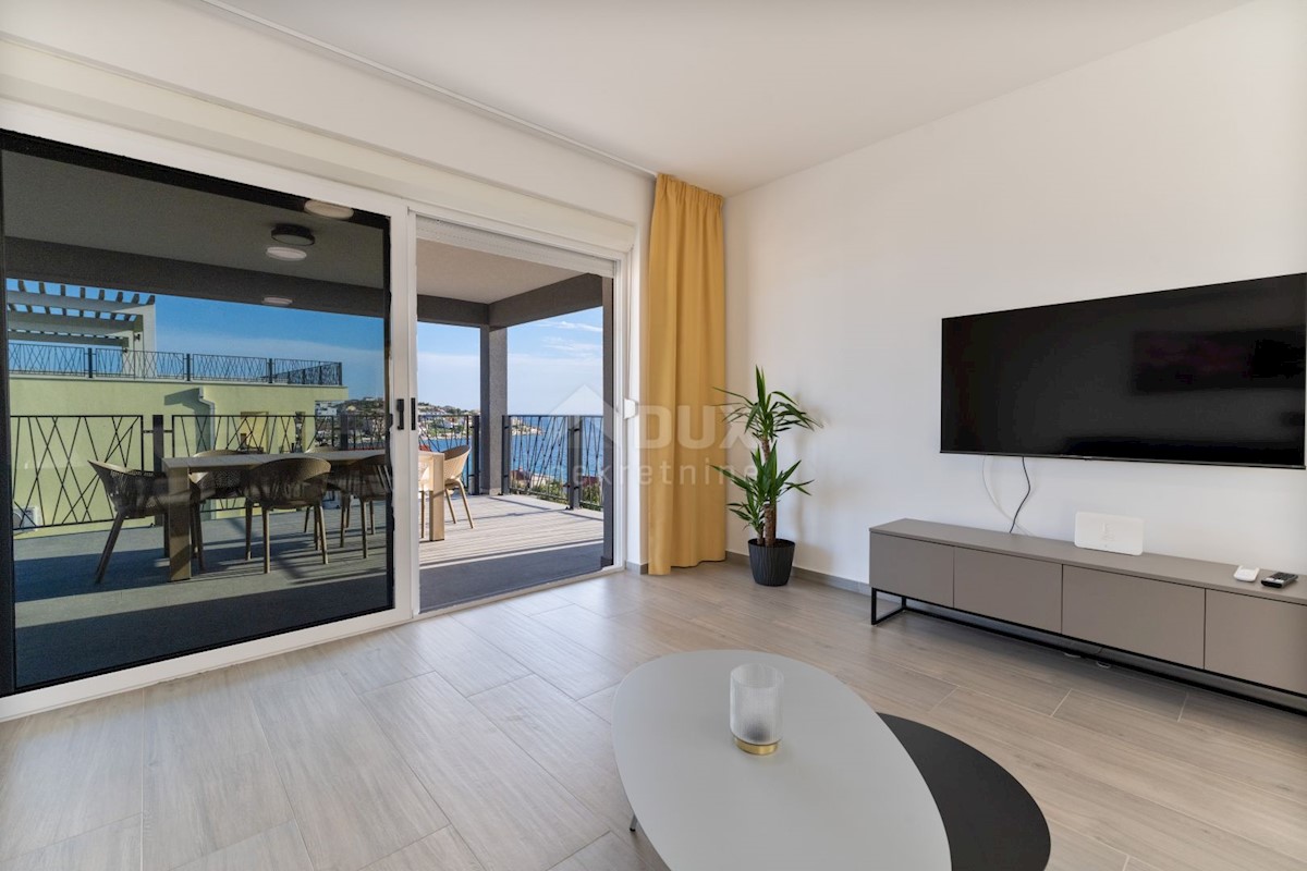 Flat For sale - SPLITSKO-DALMATINSKA MARINA