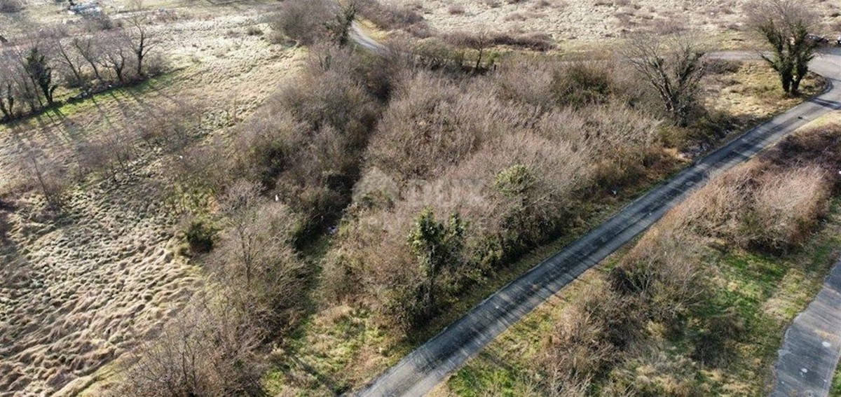 Land For sale - ISTARSKA KRŠAN