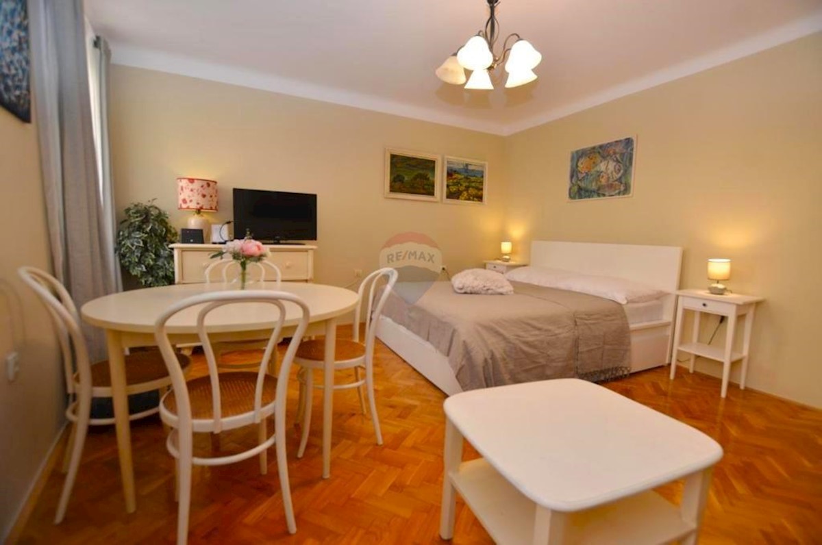 Stan Na prodaju - Istarska Rovinj - foto 1/13
