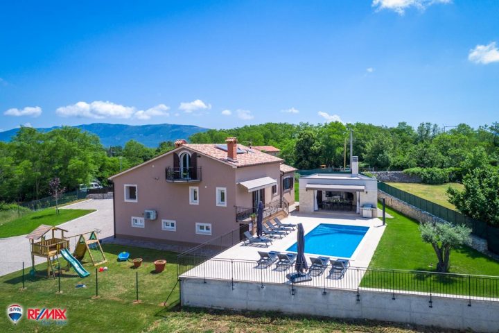 Haus Zu verkaufen - Istarska Labin - foto 2/33