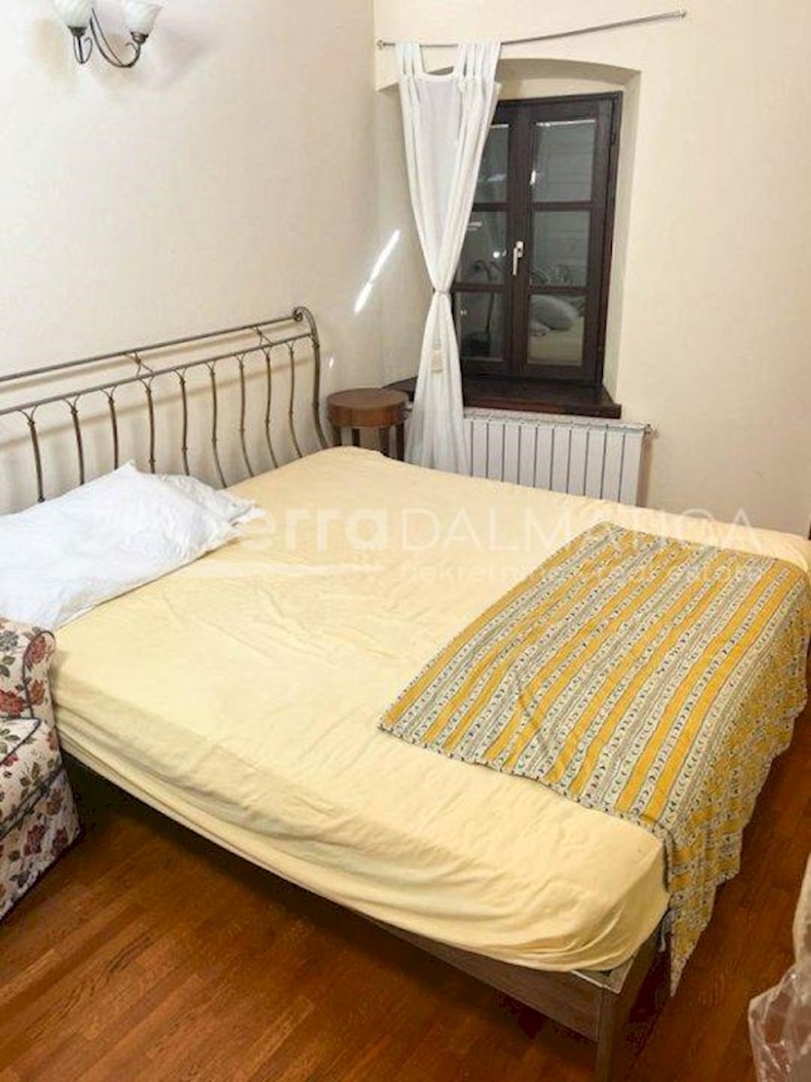 Apartment Zu verkaufen - SPLITSKO-DALMATINSKA HVAR