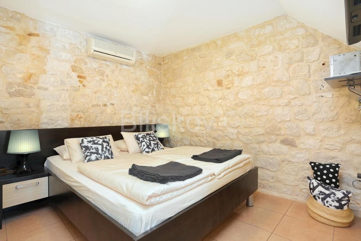 Casa In vendita - SPLITSKO-DALMATINSKA TROGIR