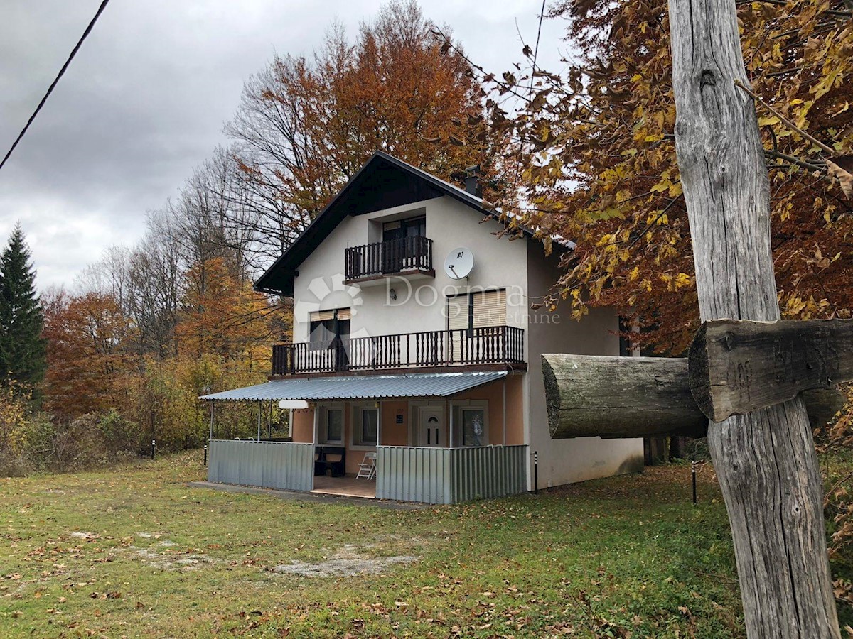 Casa In vendita - KARLOVAČKA OGULIN