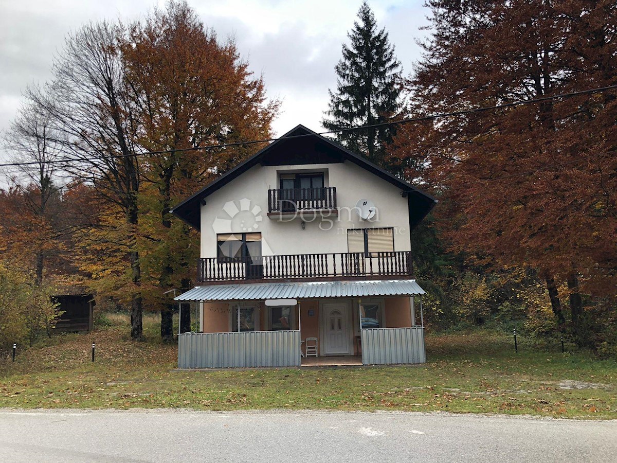 Casa In vendita - KARLOVAČKA OGULIN