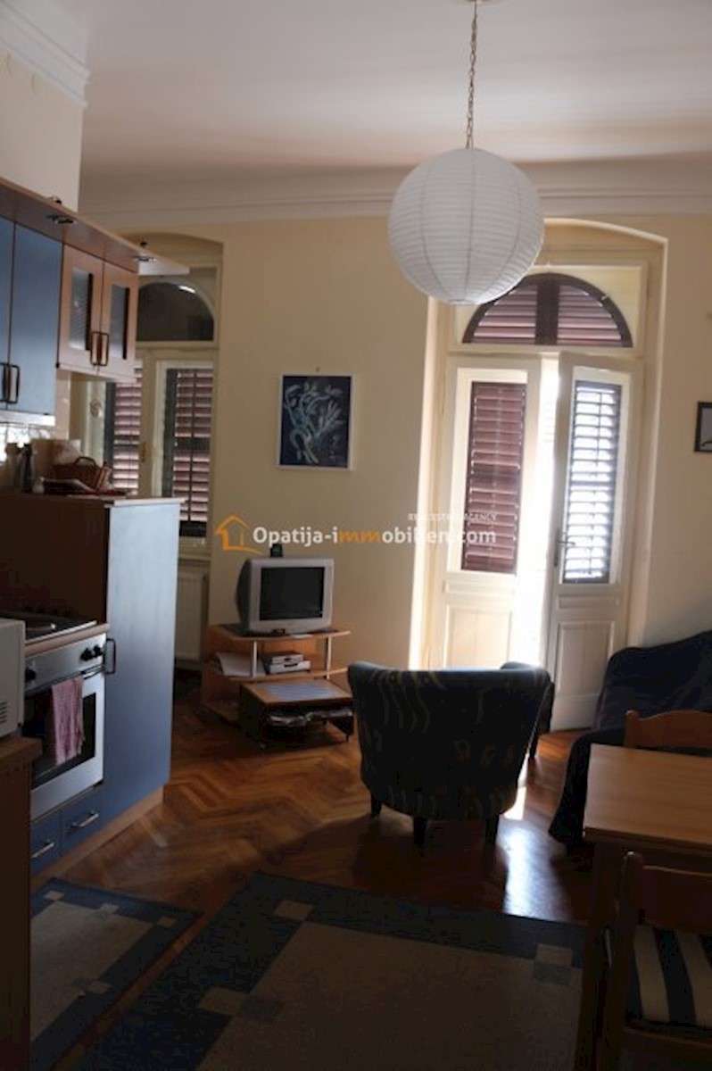 Flat For sale - PRIMORSKO-GORANSKA OPATIJA