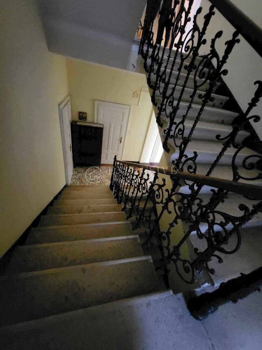 Appartamento In vendita - PRIMORSKO-GORANSKA Opatija