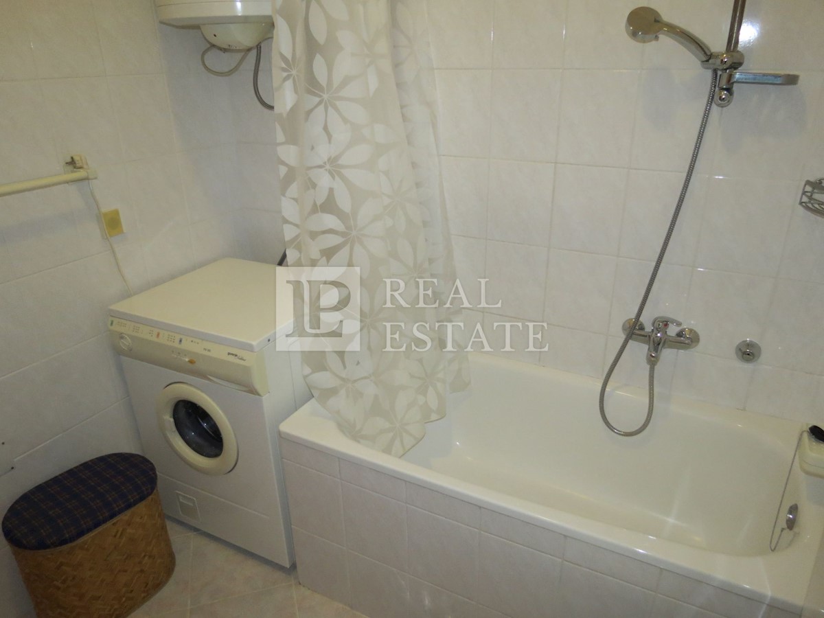 Apartmán Na predaj - PRIMORSKO-GORANSKA CRIKVENICA