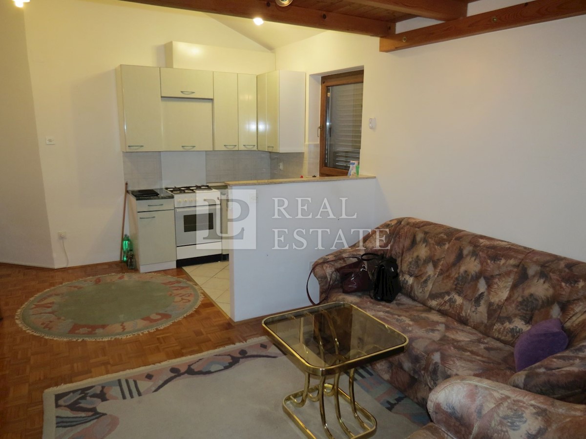 Apartmán Na predaj - PRIMORSKO-GORANSKA CRIKVENICA