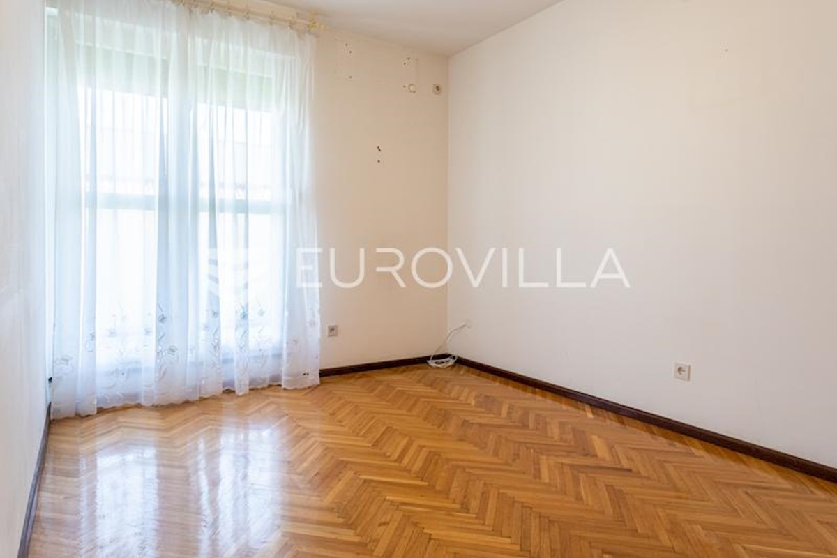 Apartmán Na prodej - SPLITSKO-DALMATINSKA SPLIT