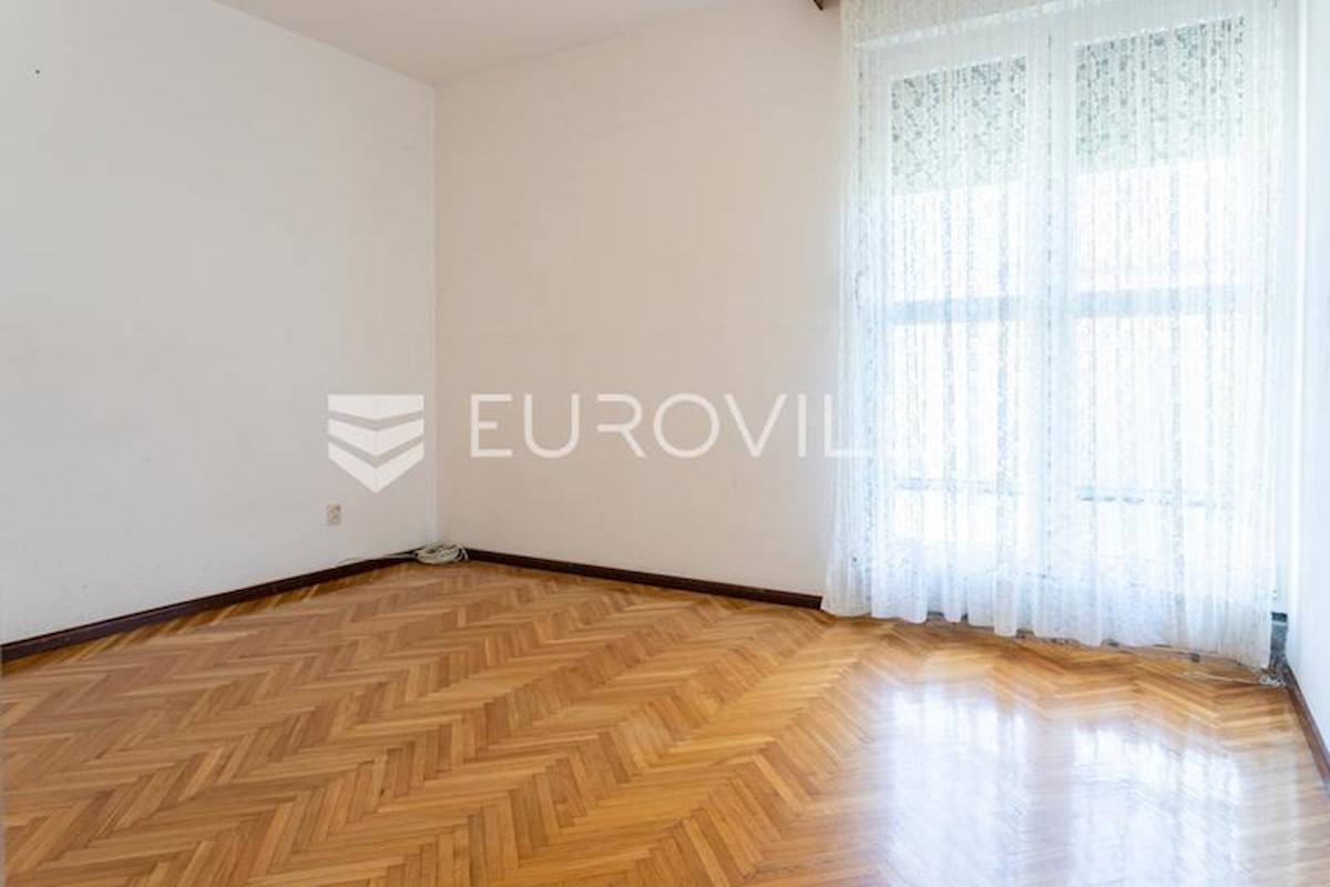 Apartment Zu verkaufen - SPLITSKO-DALMATINSKA SPLIT