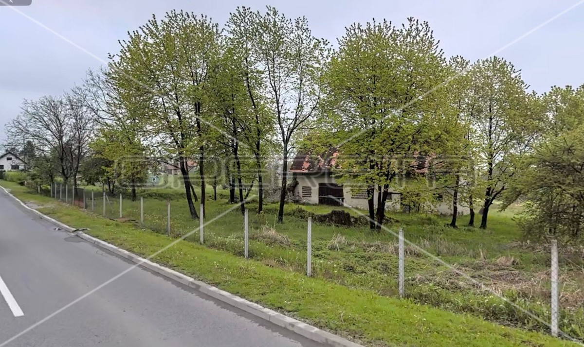 Land For sale - ZAGREBAČKA SAMOBOR