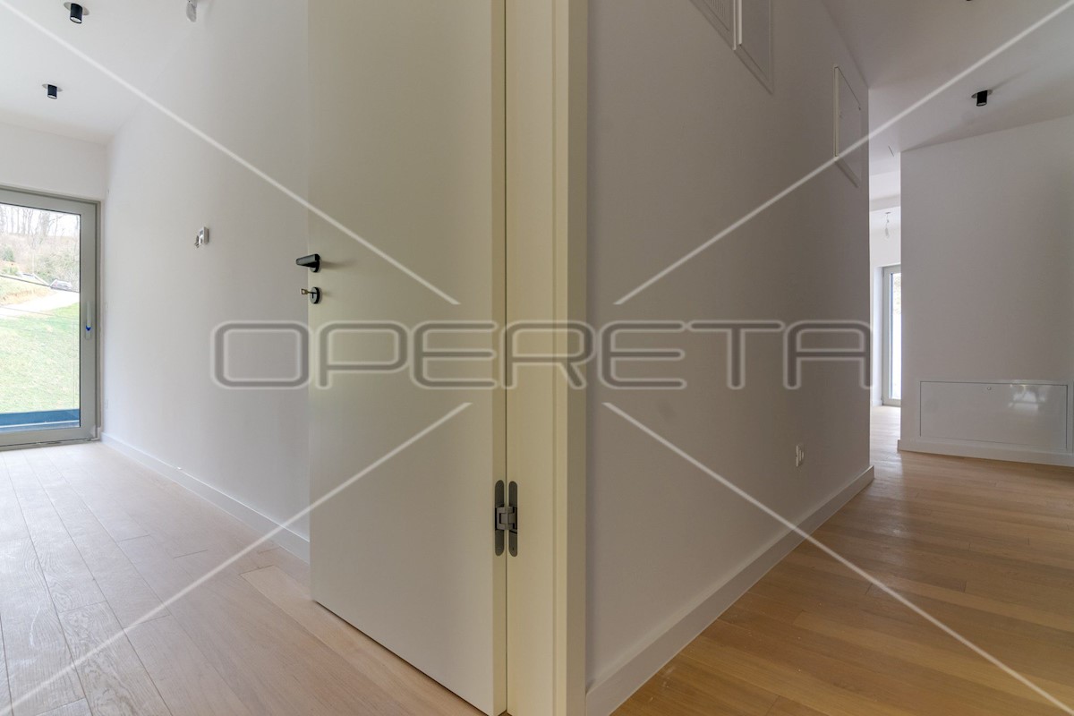 Apartmán Na predaj - GRAD ZAGREB ZAGREB