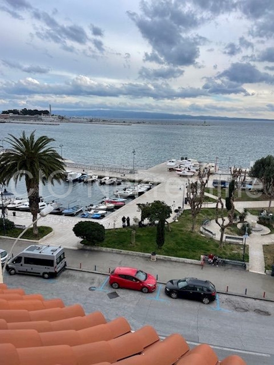 Flat For sale - SPLITSKO-DALMATINSKA SPLIT