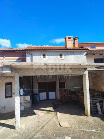 Hiša na predaj 50 m² – Peruški