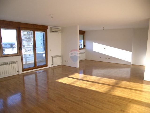 Apartment Zu vermieten - Grad Zagreb Zagreb - foto 2/5