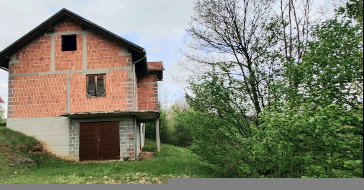 Dom Na predaj - KARLOVAČKA SLUNJ