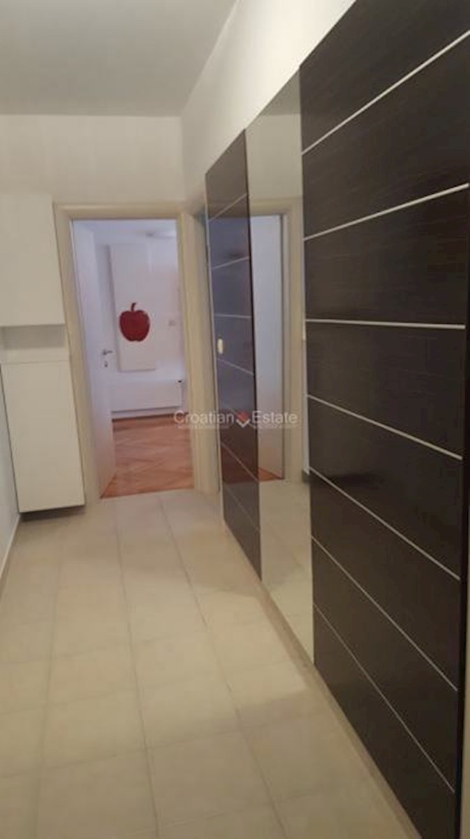 Appartement À vendre - SPLITSKO-DALMATINSKA SPLIT