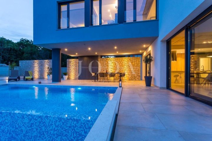 Maison à vendre 223 m² – Krk