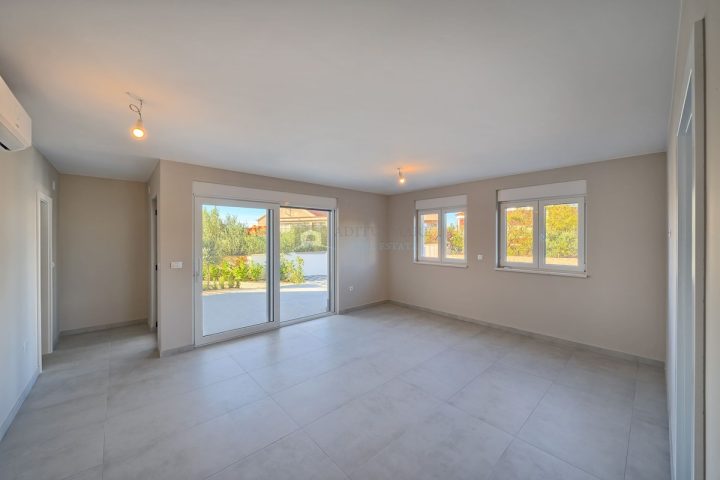 Flat for sale 55 m² – Brodarica
