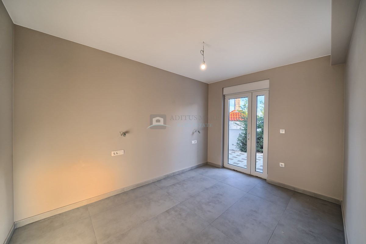 Apartma Naprodaj - ŠIBENSKO-KNINSKA Šibenik