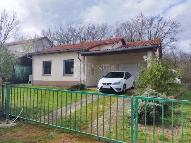 Kuća na prodaju 106 m² – Malinska