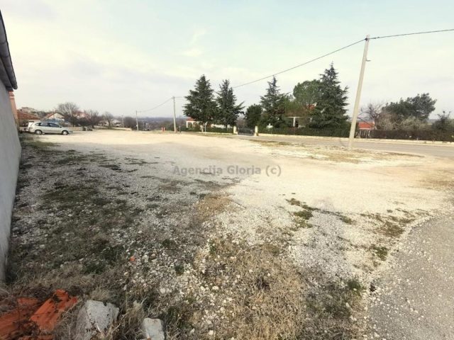 Działka na sprzedaż 1195 m² – Poličnik