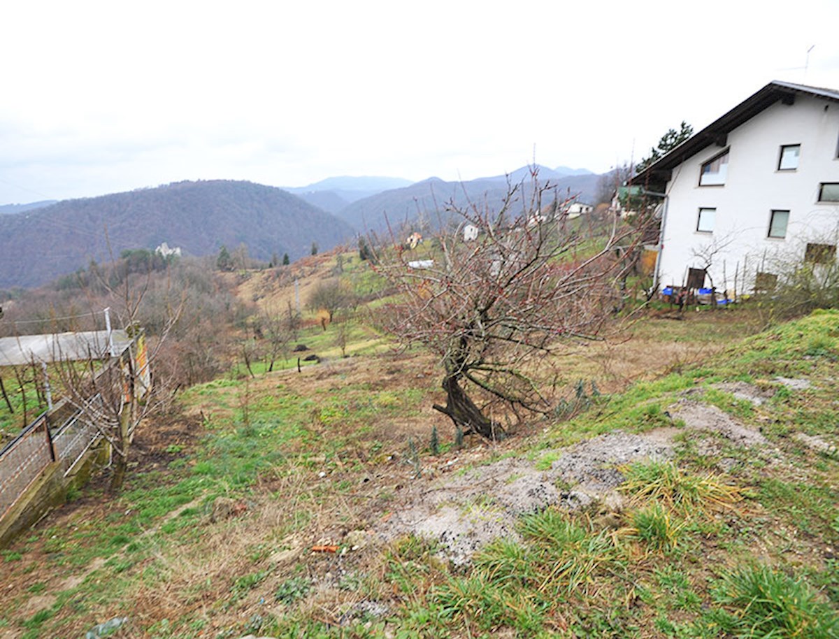 Zemljište Na prodaju VRHOVČAK