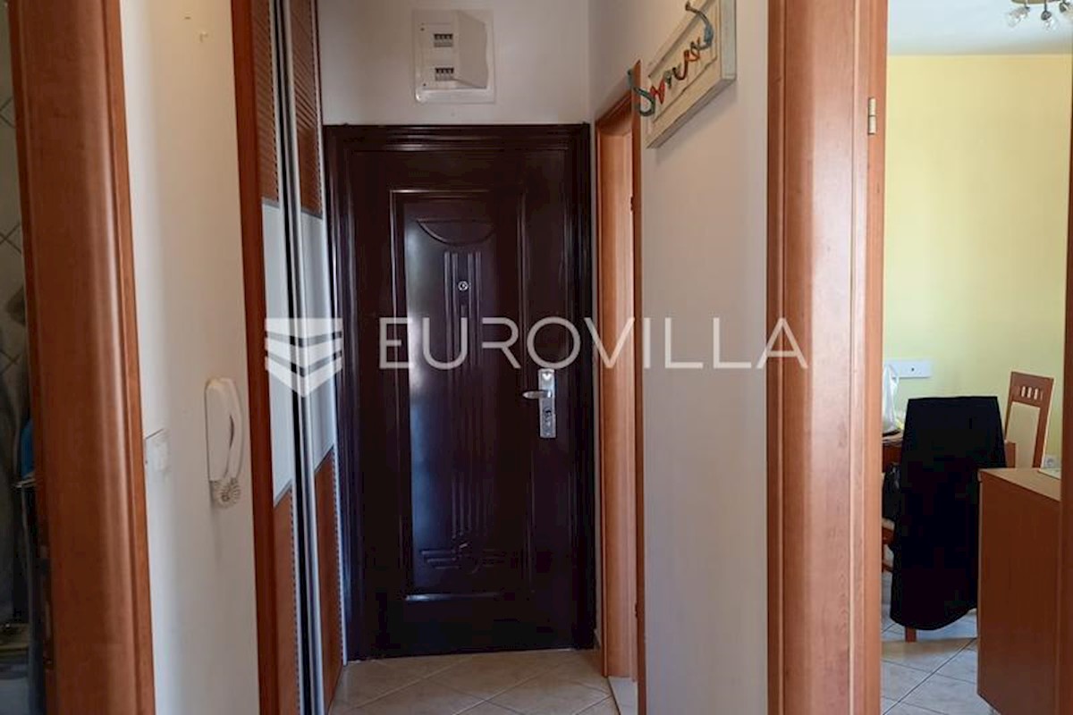 Flat For sale - SPLITSKO-DALMATINSKA SPLIT