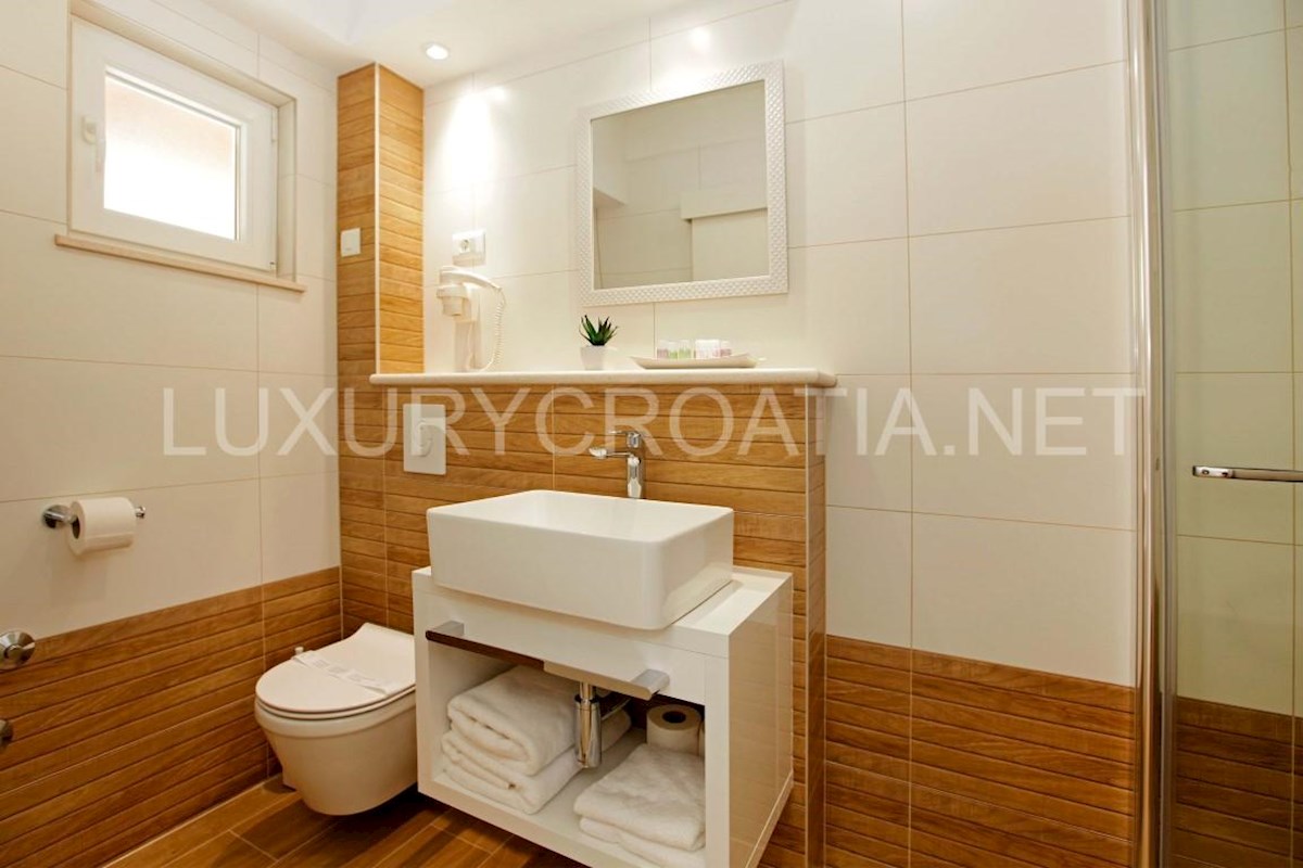 House For sale - DUBROVAČKO-NERETVANSKA KORČULA